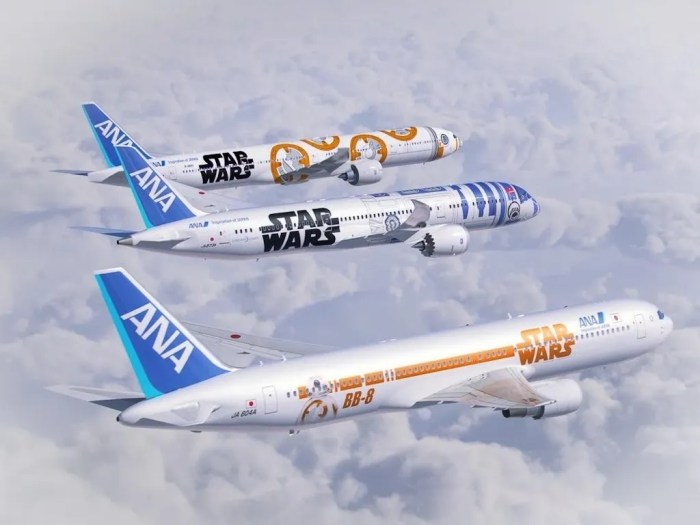 Japan ana star wars themed planes