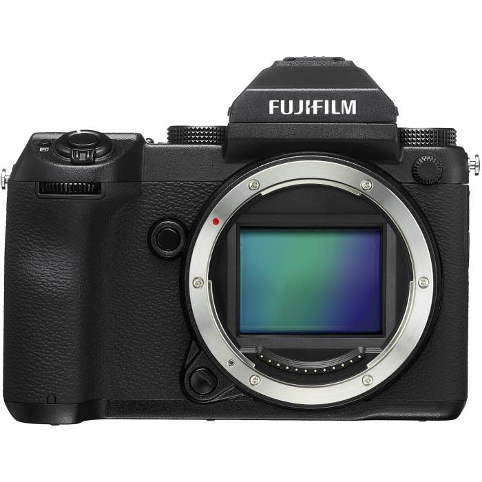 Fujifilm mirrorless med format camera more affordable