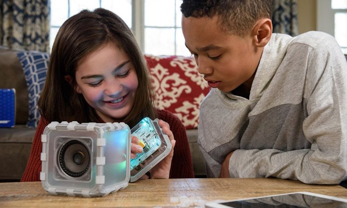 Bosebuild speakers teach kids sound